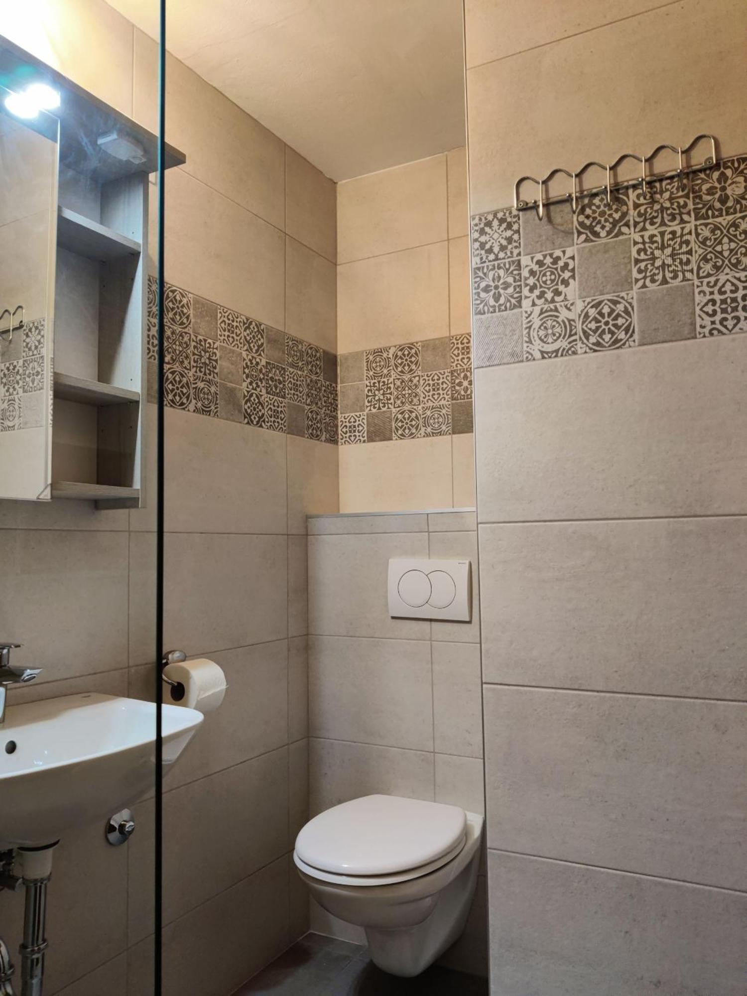 Family Friendly Seaside Apartments Brodarica, Sibenik - 4833 Brodarica  Habitación foto