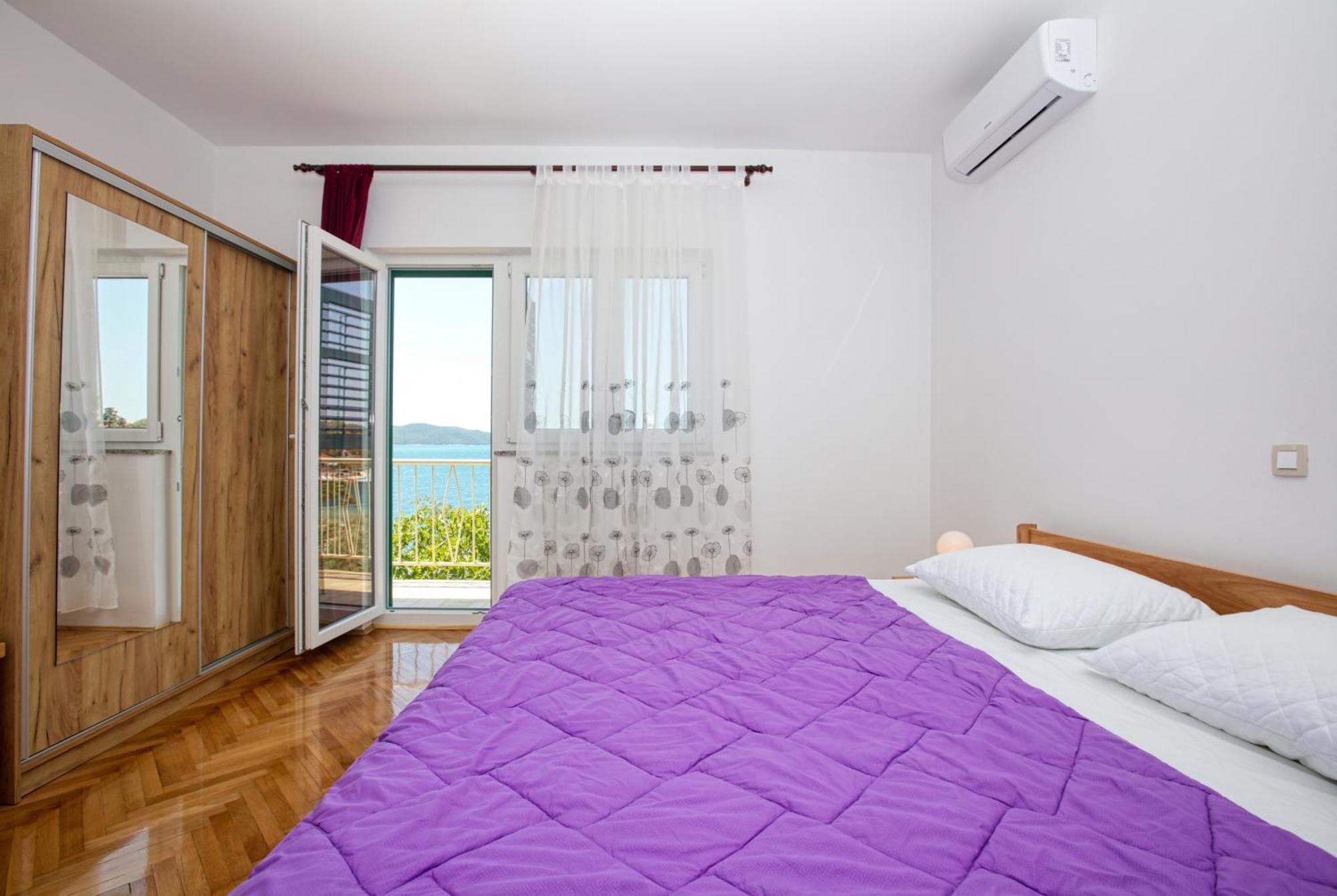 Family Friendly Seaside Apartments Brodarica, Sibenik - 4833 Brodarica  Habitación foto