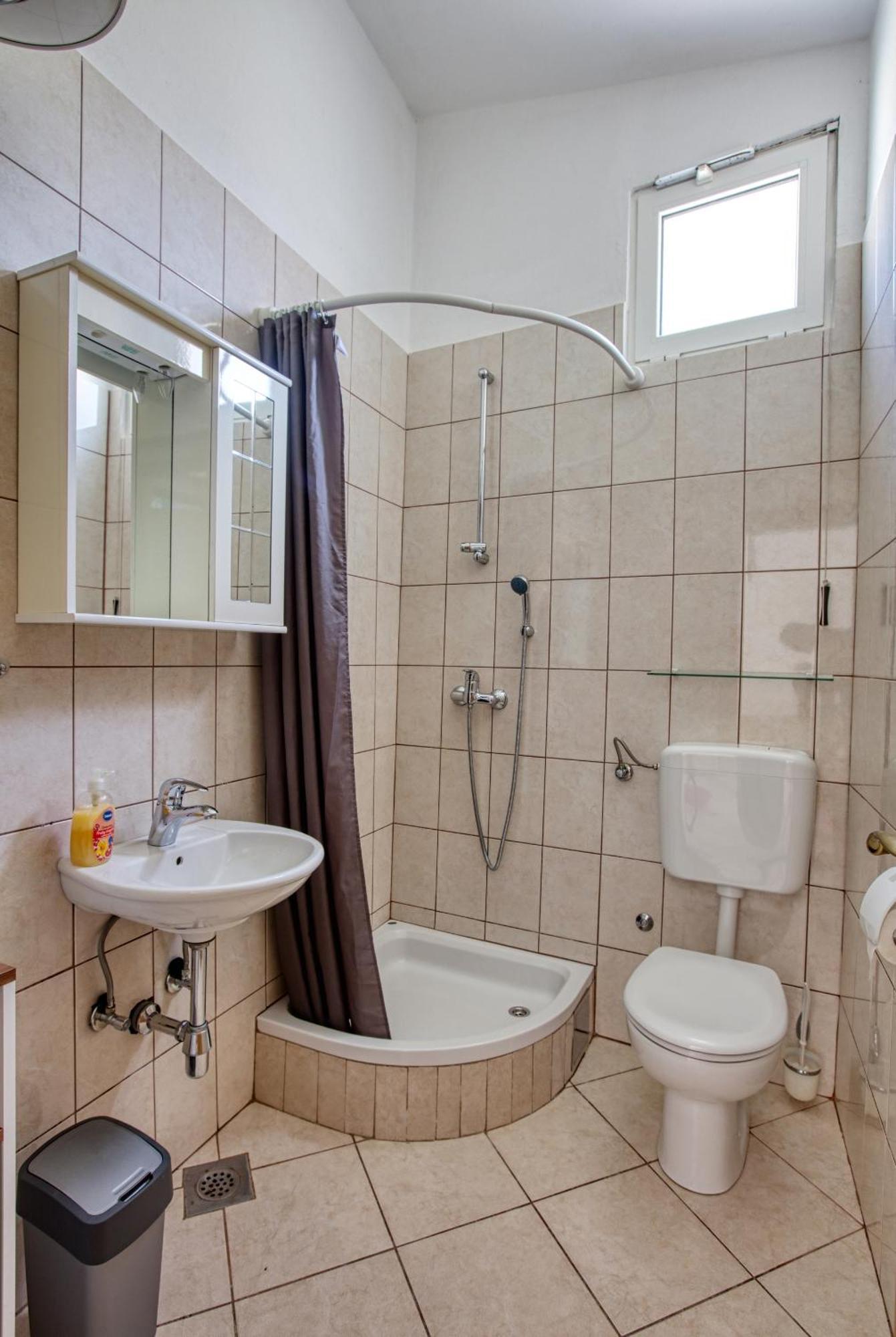 Family Friendly Seaside Apartments Brodarica, Sibenik - 4833 Brodarica  Habitación foto