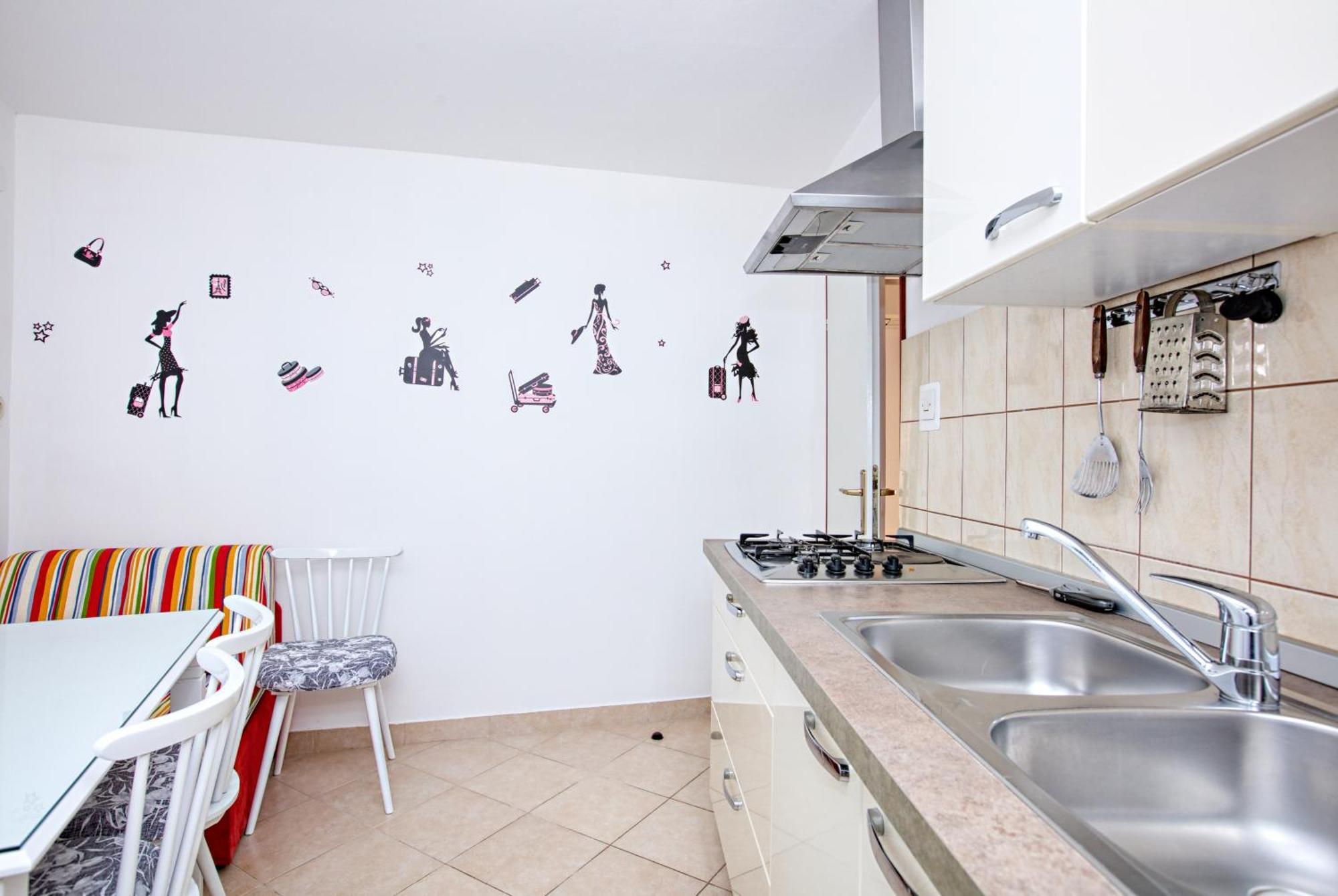 Family Friendly Seaside Apartments Brodarica, Sibenik - 4833 Brodarica  Habitación foto